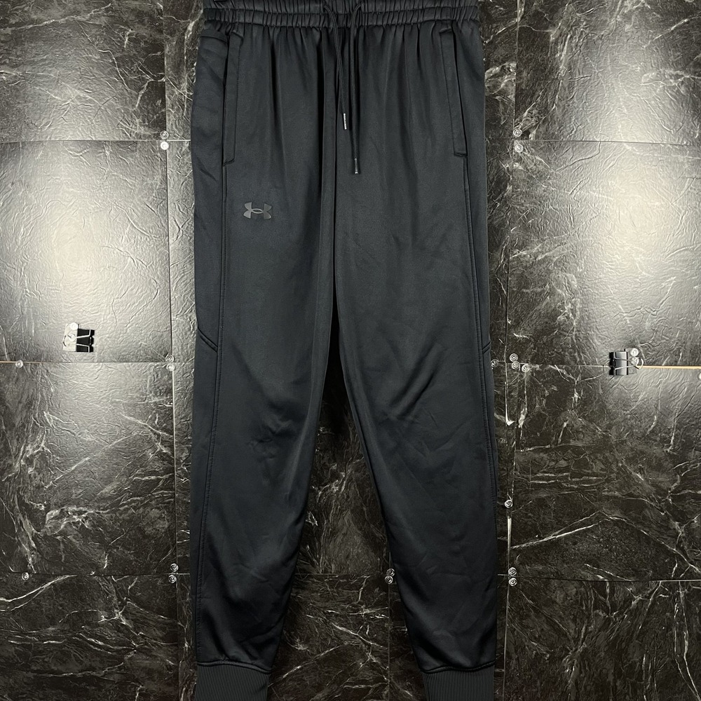 Under Armour Men's Black Sweatpants Jogger Medium